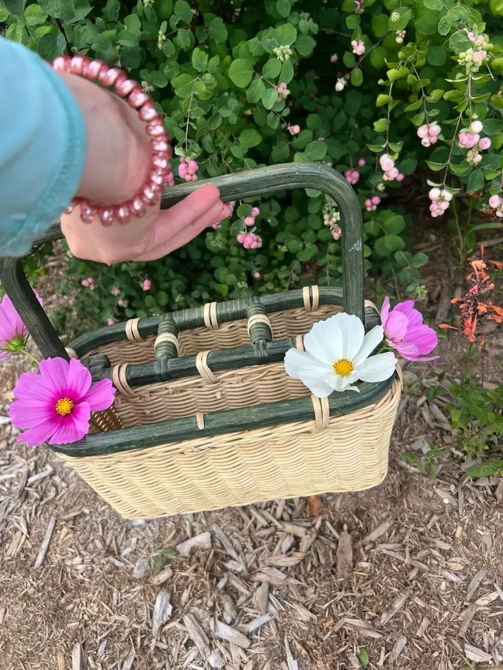 Vintage Divided Wicker and Bamboo Basket Caddy with Adjustable Handle